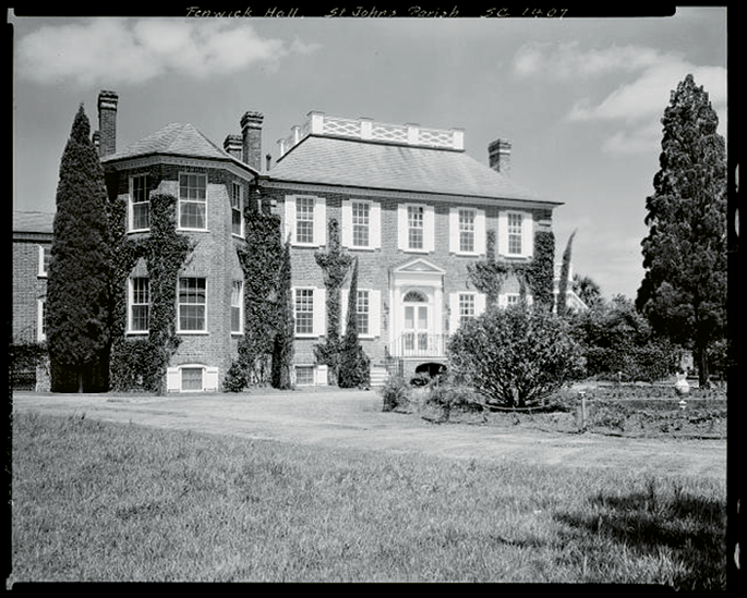 The estate in 1933 after the Morawetz restoration led by architect Albert Simons; image courtesy of Library of Congress