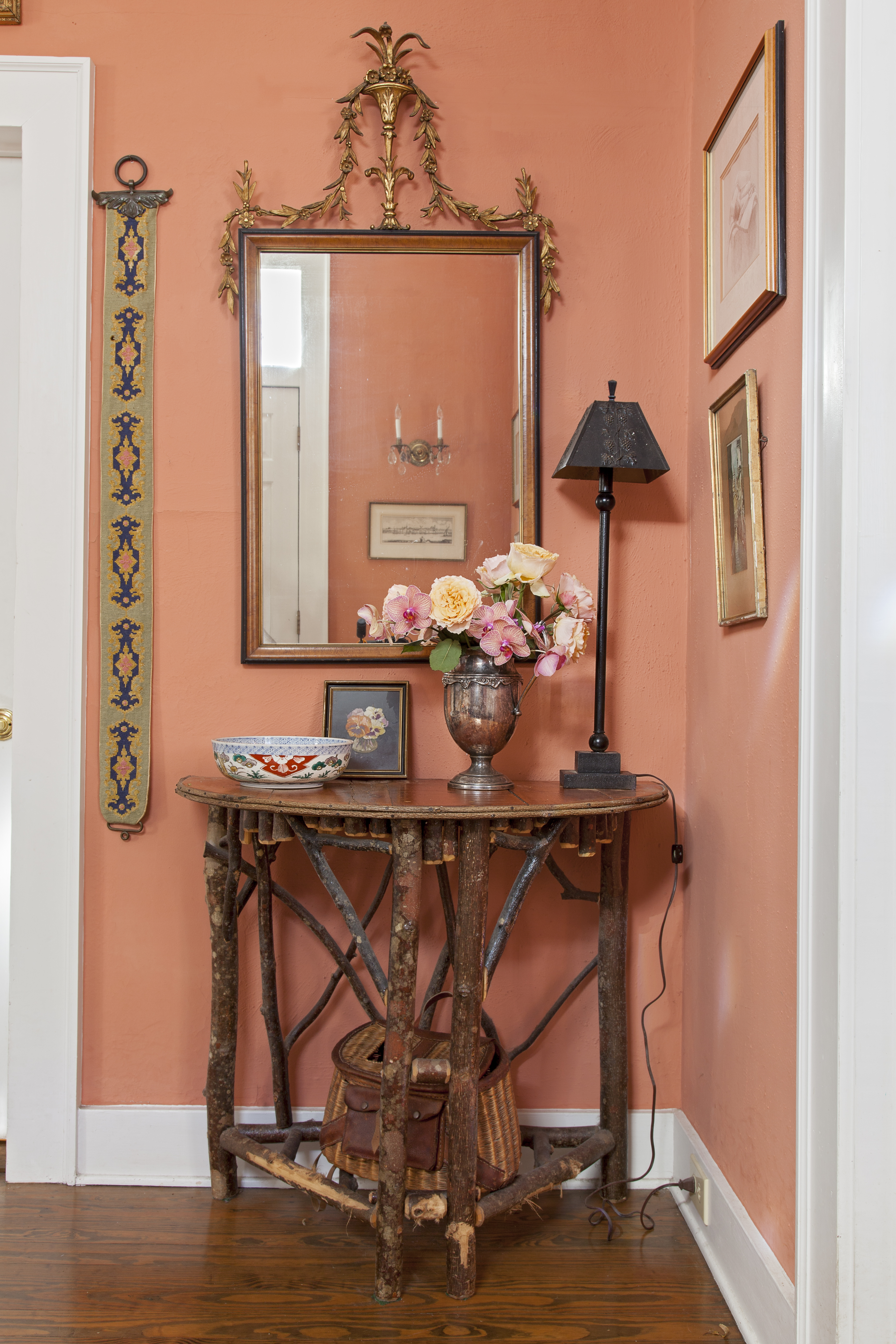 A welcoming vignette in the entry way