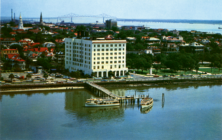 Touted as Charleston’s only waterfront hotel, the Fort Sumter Hotel’s Flag Room featured entrées such as shrimp in a basket served amidst unparalleled water views.