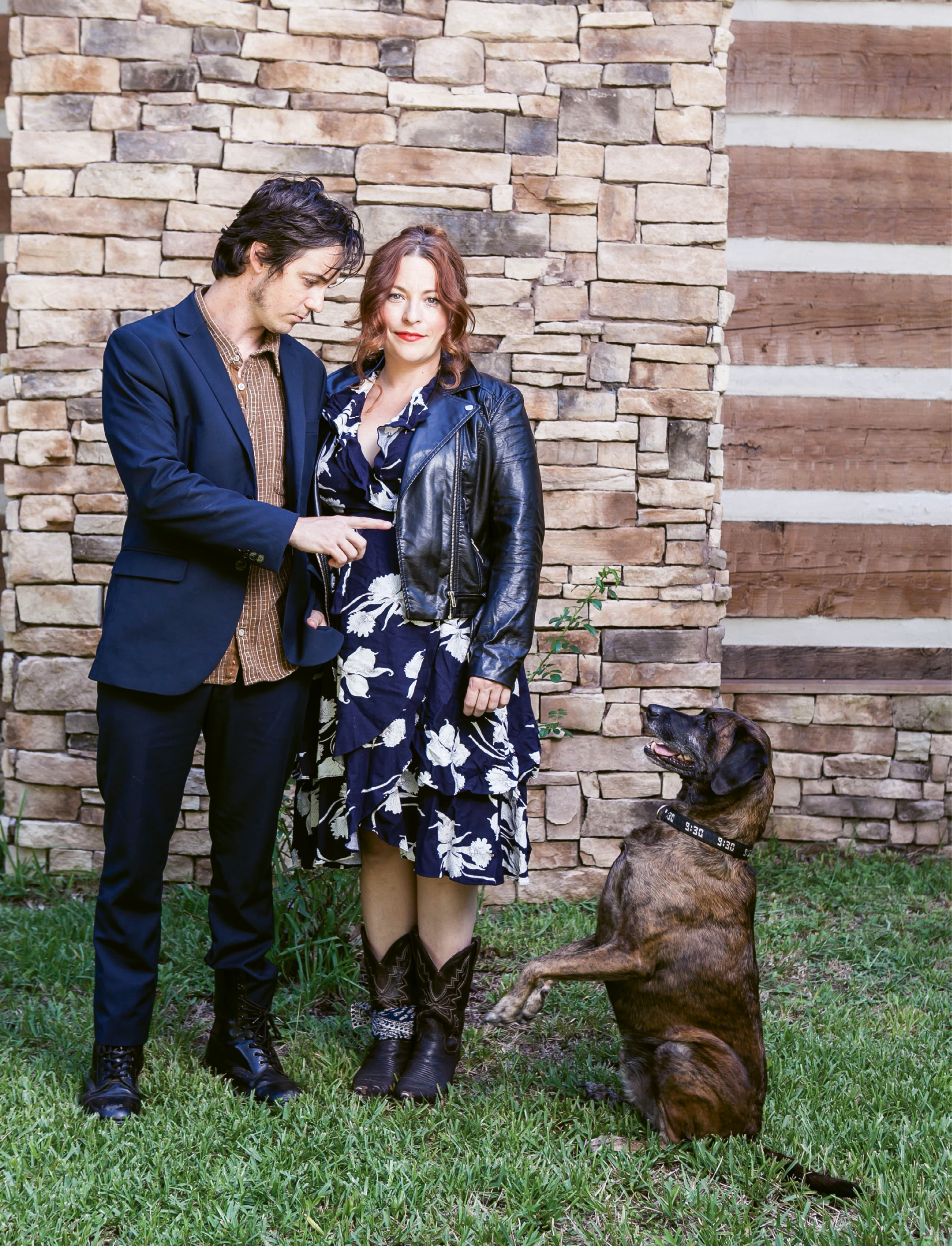 Sittin’ Time:  Townes, the unofficial third, and faithful, member of Shovels &amp; Rope, hits the road with the band, and steals the show when he can, like when he was the subject of a New Yorker “Talk of the Town” column (“A Dog’s Life”) in September 2013.
