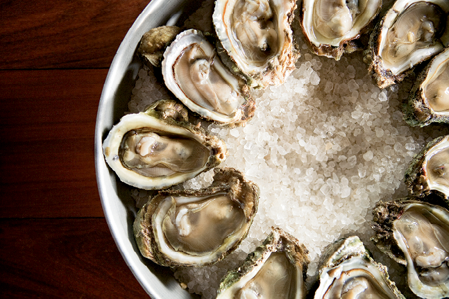 OYSTERS ON THE HALF SHELL: Pearlz Oyster Bar
