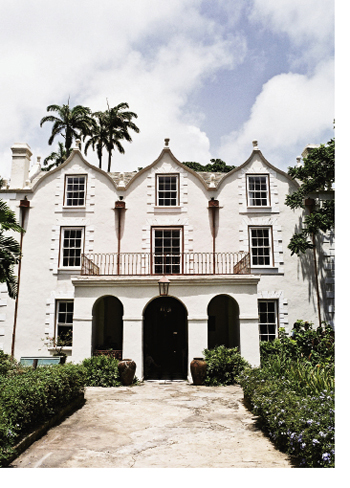 In the hills of St. Peter parish is one of the island’s oldest surviving plantations, the 400-acre St. Nicholas Abbey (c. 1658), with sugarcane fields, mahogany forests, and formal gardens. The great house is a mansion of Jacobean architecture