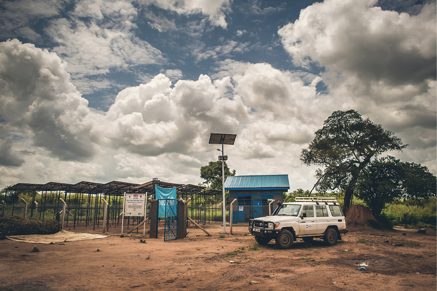 In the Bidibidi settlement of Northern Uganda, where refugees live in exile for 10 or more years, solar-powered pumping systems provide a clean water solution that is both financially sustainable and operationally resilient.