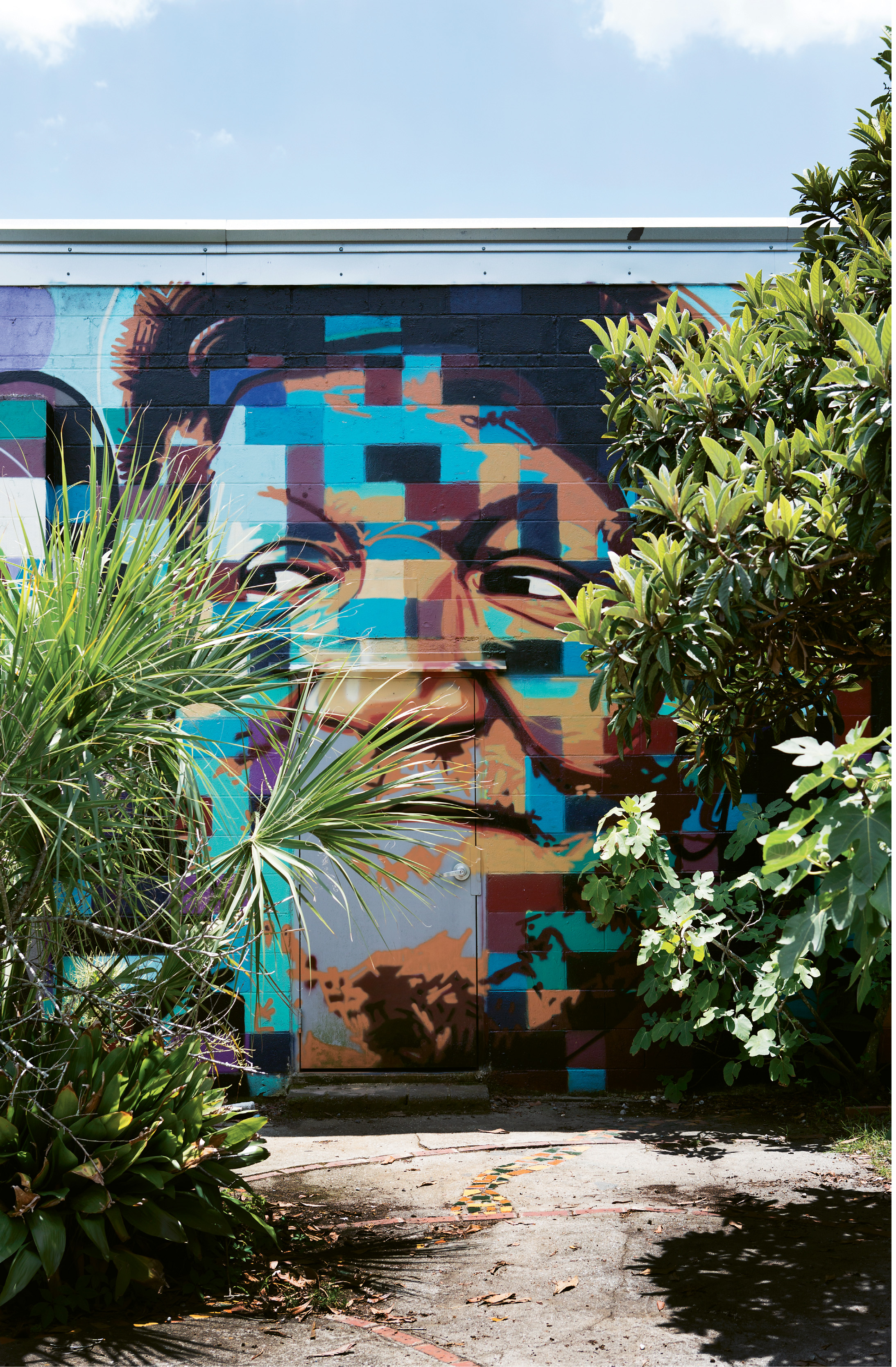 Redd Foxx (OPPOSITE)  By Sean Williams  Fall 2015  4845 Chateau ave.  The local artist, muralist, and metalsmith painted this homage to the comedian and star of the 1970s sitcom Sanford and Son on the studio he shares with Patch Whiskey.