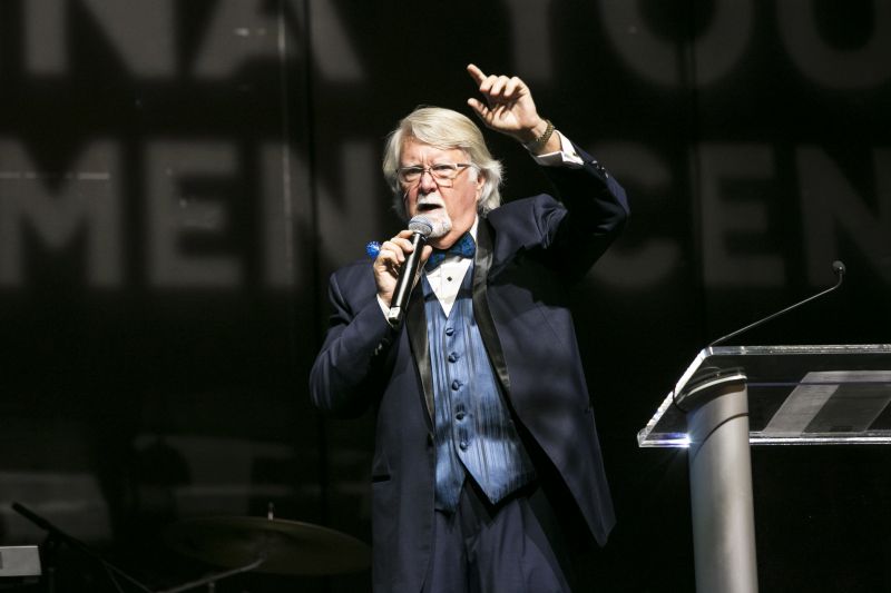 Ken French of Crews Chevrolet acted as the evening’s lively auctioneer.