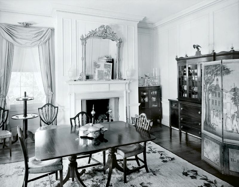 A look inside Fenwick Hall in 1933