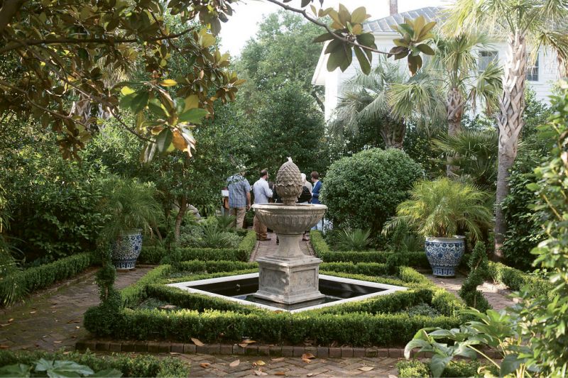 The garden with boxwoods she planted herself.