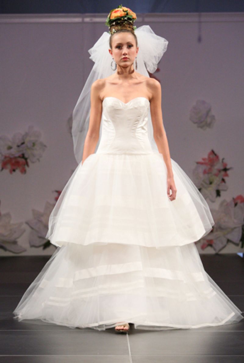 0X4Q1754.Ed Kavishe.Fashion Wire Press.JPG