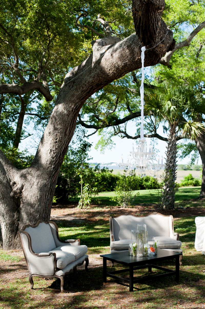 SOUTHERN COMFORT: Neutral-colored furniture complemented the earthy appeal of Lowndes Grove Plantation.