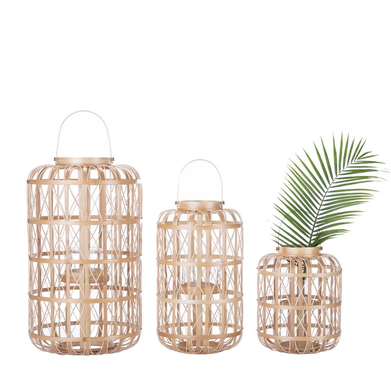 Amanda Lindroth “Harbour Island“ lanterns, $169 - $349 at Amanda Lindroth