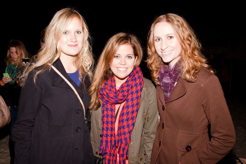 Lisa Mues, Lauren Koester, and Emmy Edris were excited to see Lucy Hale in person.