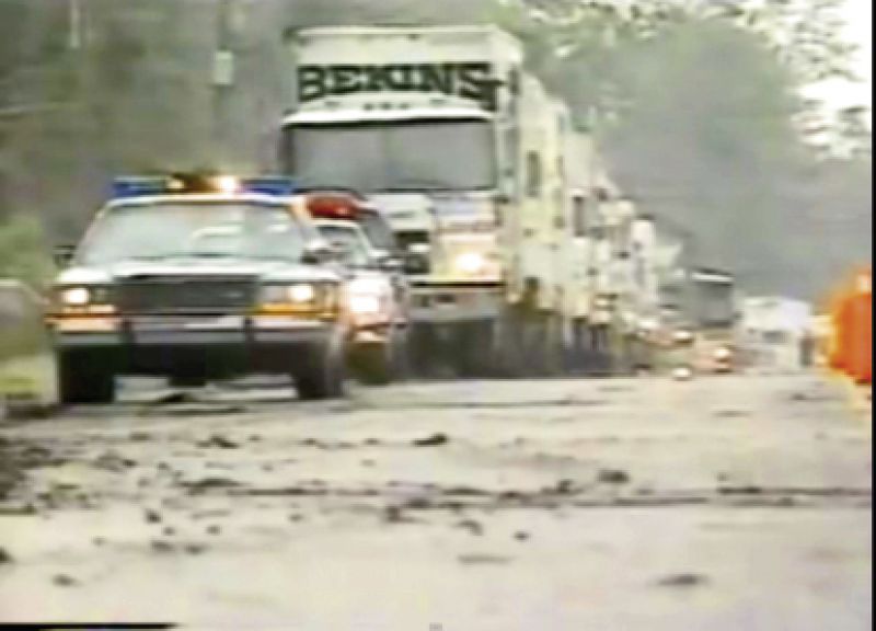 A truck convoy bearing clothes, food, dry ice, and more pulled into McClellanville. The volume of supplies flooding into the Lowcountry was overwhelming. The Army was called in to assist, and more than 200 soldiers helped organize items to be shipped to rural areas.