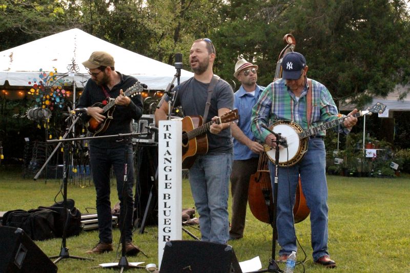 Triangle Bluegrass provided the evening’s tunes.