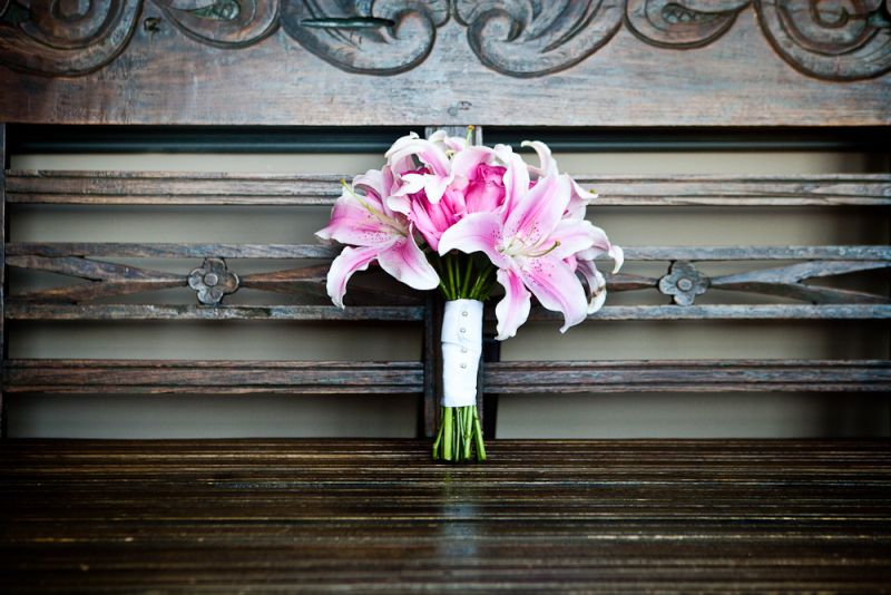 PINK AND PERSONAL: Jaime says she chose a bouquet of pink lilies to honor her father, who passed away eight years ago. “They made me feel like he was there and holding onto them gave me peace,” she says.