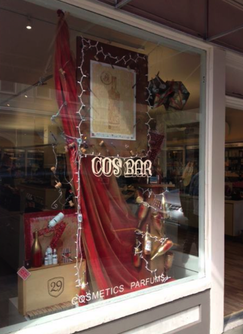 Cos Bar