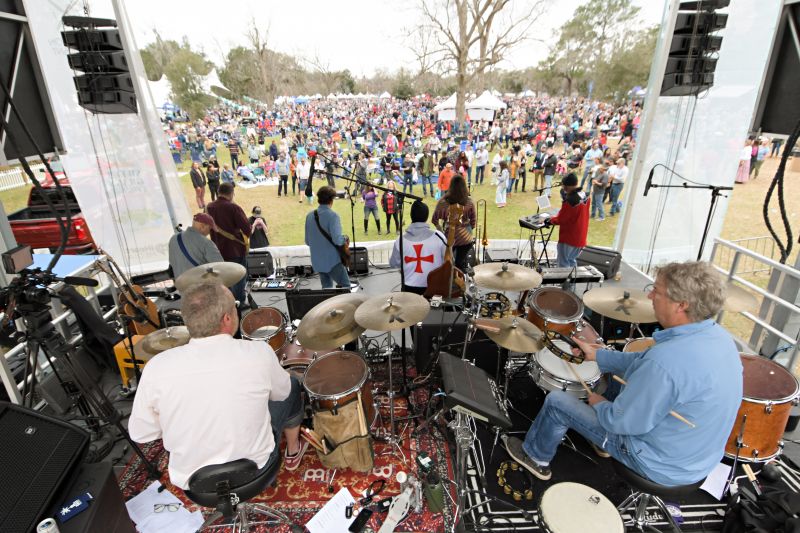 In addition to oyster-shucking and -eating contests, the festival included live music.
