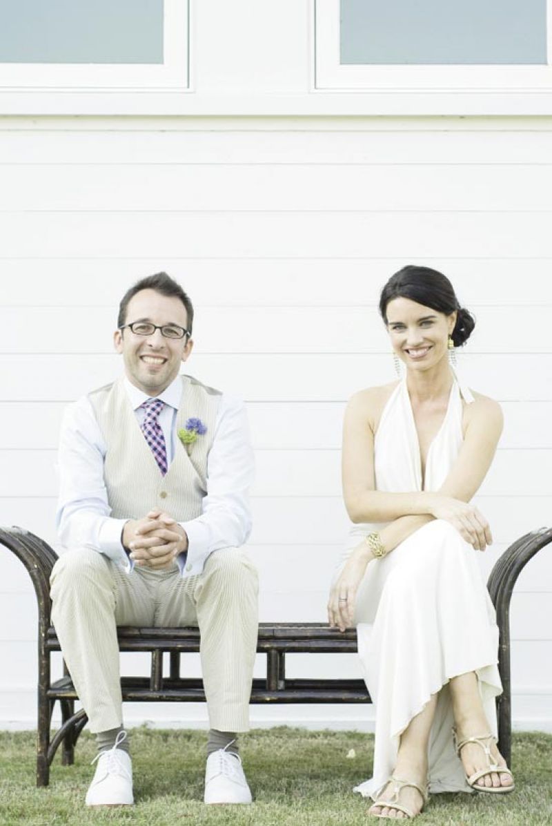 FROCK-TAIL PARTY: Local designer Rachel Gordon of ONE LOVE custom crafted Lee’s gown from bamboo fabric. Dave’s verdict? “It was epic.” The groom sported an off-the-rack J.Crew suit.