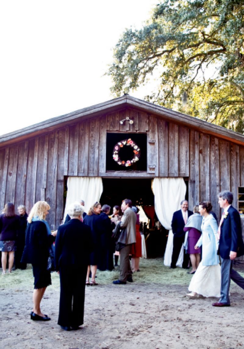 Meet &amp; Greet: Guests from both coasts mingled before supper in the stable.